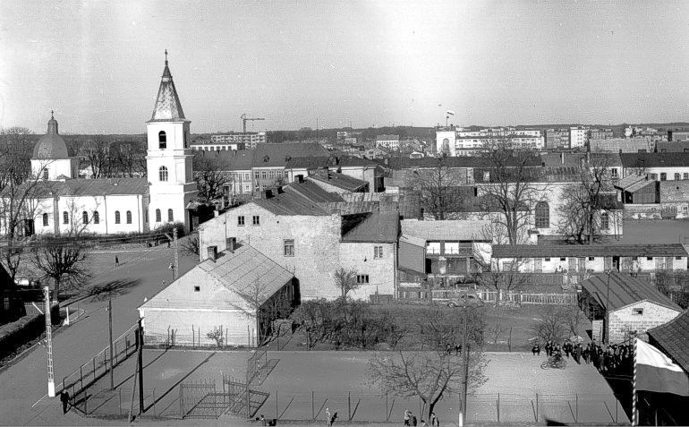Widok na koci Gimnazjalny.