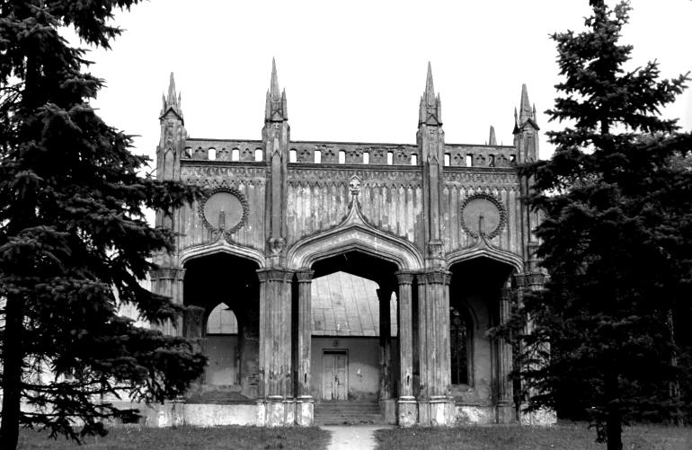 Ruiny paacu Paca 1950 r.